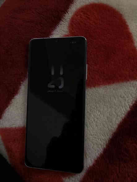 للبيع ممفتوح زلغ مابي وين ميعجبك نفحص تاخذه من باب بيتي سعره ٤٠٠ قفل قفل بي بس فطر بضهر اس ٢١ شراي اتصال ***********
