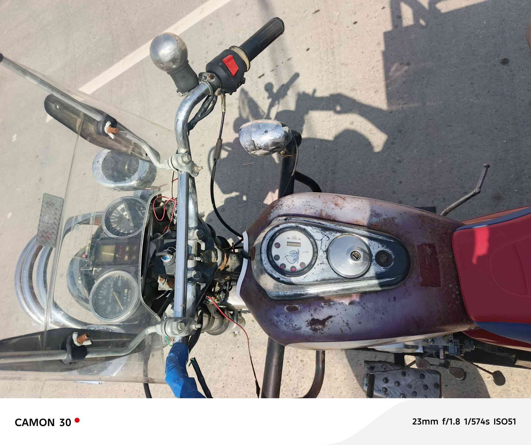 السلام عليكم ستوته للبيع موديل 2016 ستوته مقفوله كفاله عامه اوراق اصولي السعر 1,300 وبيها مجال مكاني كربلاء طويريج‏‪***********‬‏
