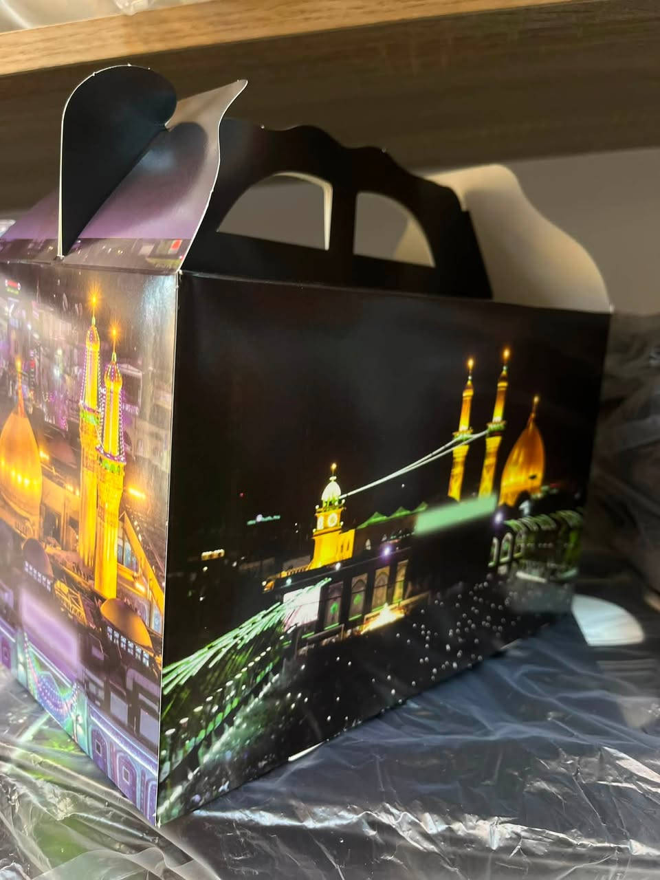 بسم الله الرحمئن الرحيم

تم توفير حمالات توزيعيات كبيرة وصغيرة 💗
ومتوفر لدينا جميع السفريات اقداح شاي واقدح عصائر وماء وصحون كافة الاحجام كاسات قبغ وبدون قبغ جميع الاحجام 🤍

العنوان :التاجي -ابو الجدايل -بجانب مخبز الكفيل 
للتواصل والاستفسار على الارقام 
***********
***********
