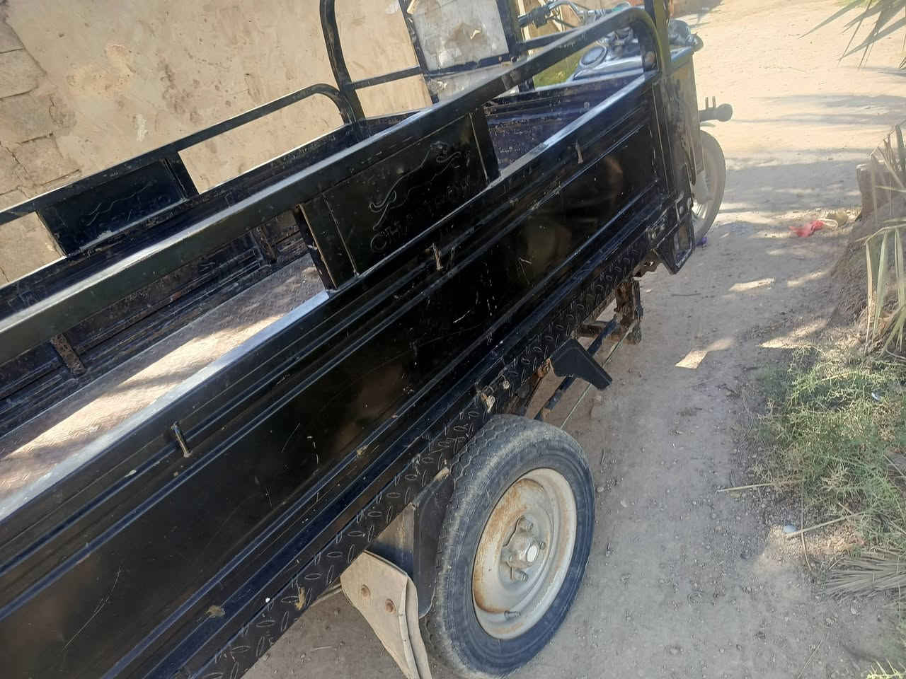 السلام عليكم
ستوته للبيع
موديل 23 
كلك مكفولة 
الخاص مغلق
الرقم ***********
المكان حلة
