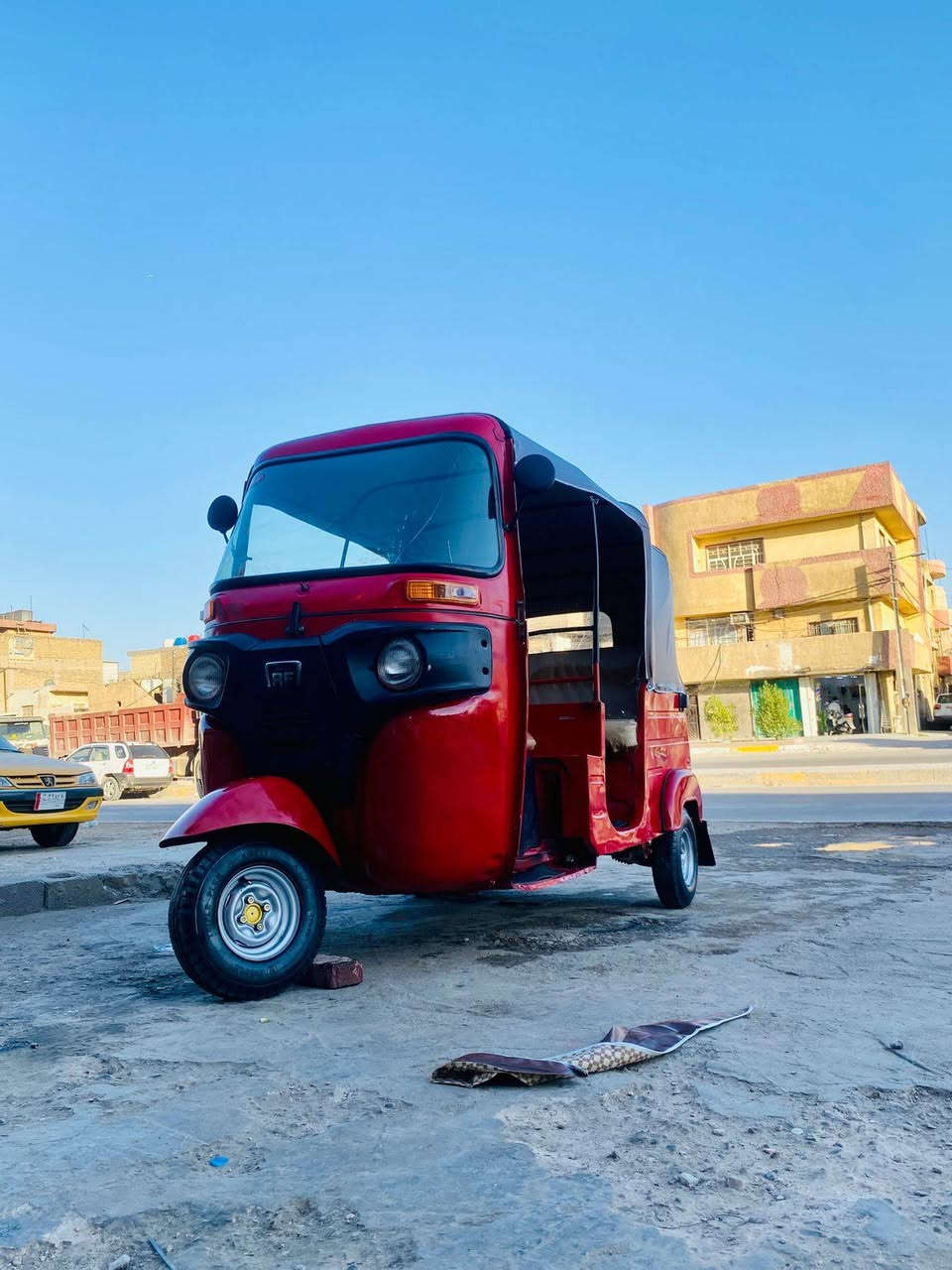 سلام عليكم تكتك للبيع 2019 شهر 1 بيه مكينه تخبل شرط عله تراي تكتك رقم وسنويه مكاني بغداد سبع قصور ***********
