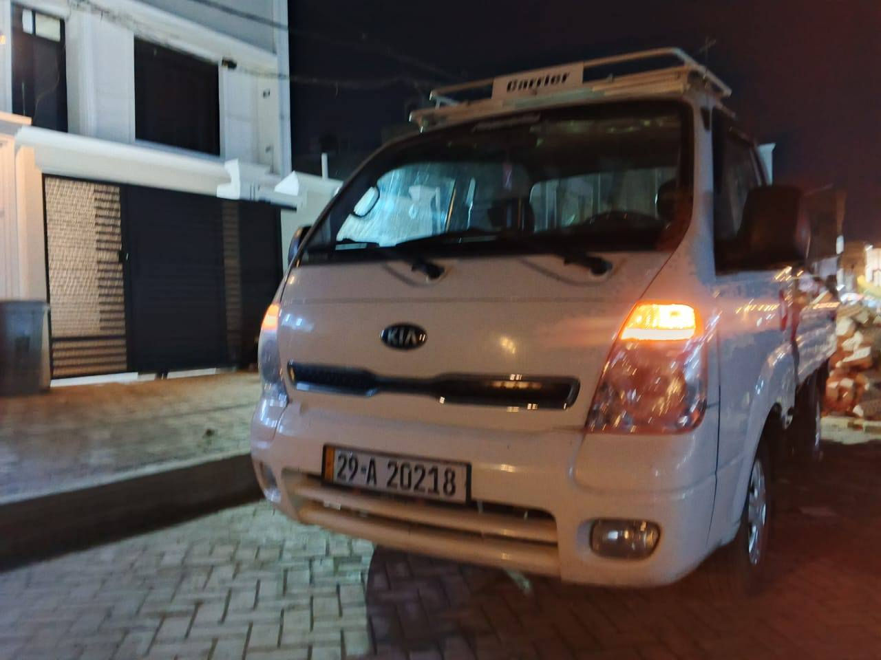 السلام عليكم كيا حمل موديل ٢٠١٢ رقم واسط مشروع وطني سياره جاهزه مكان بغداد مدينه الصدر السعر ٩٠ للاتصال ***********
