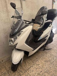 ماجسته اس موديل ١٦ دراجه جديده مال رمبه استخدام جدا قليل  وصور المزاد ...