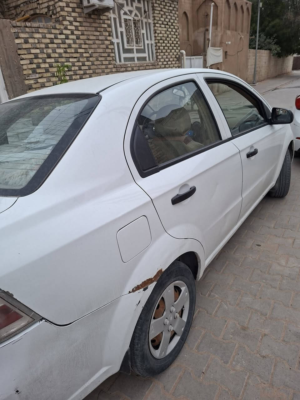 السلام عليكم افيو مديل ١٦ بيه جاملغ وره دحجه وبل باب كارت ومصلح باب وحده رقم نجف بنجف مكانه  سعر 88رقم ***********
