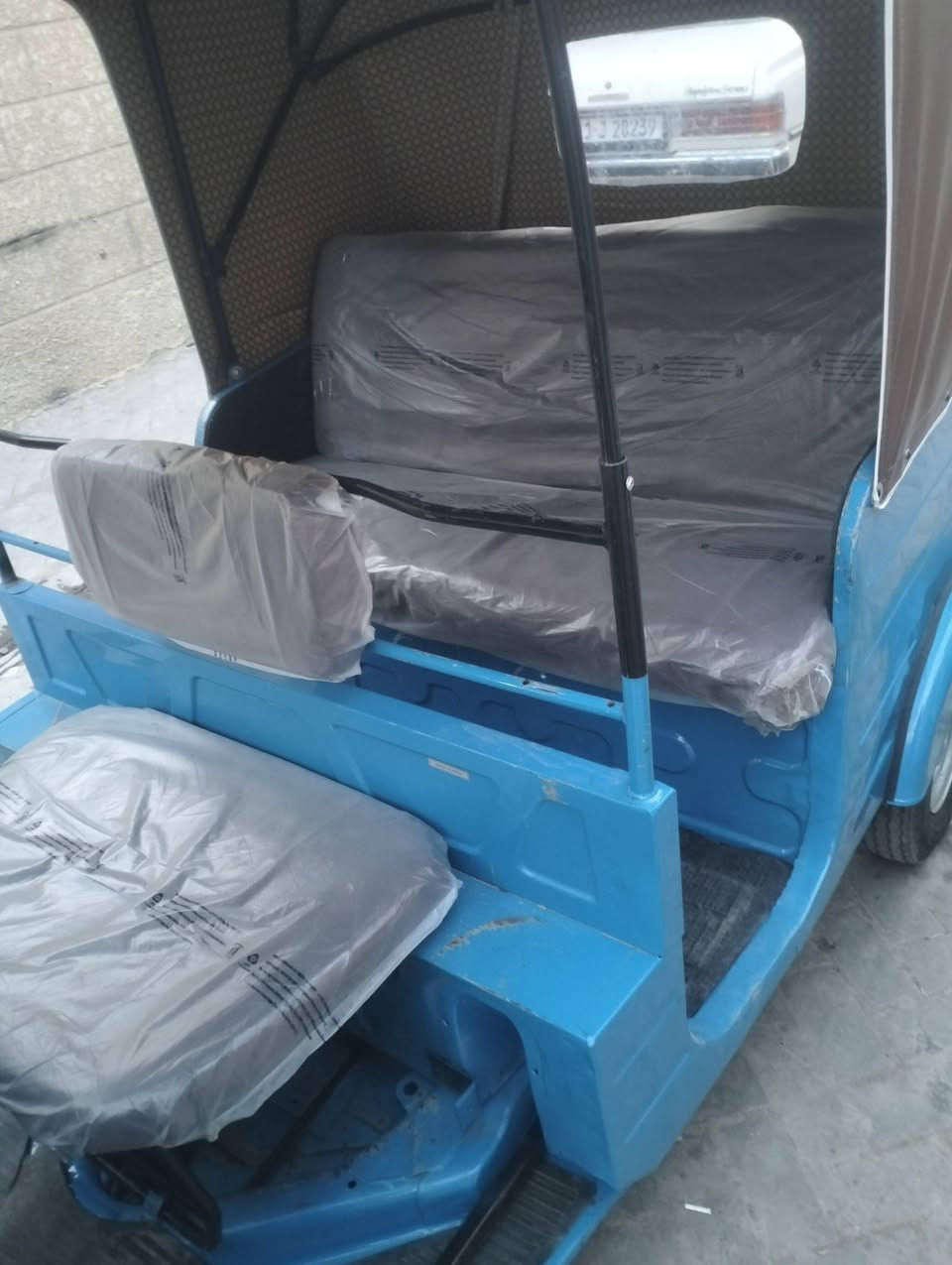 السلام عليكم تكتك 2020 رقم عربي  معمره دوس السعر 6,700بيها مجال بسيط رقم للستفسار ***********8
