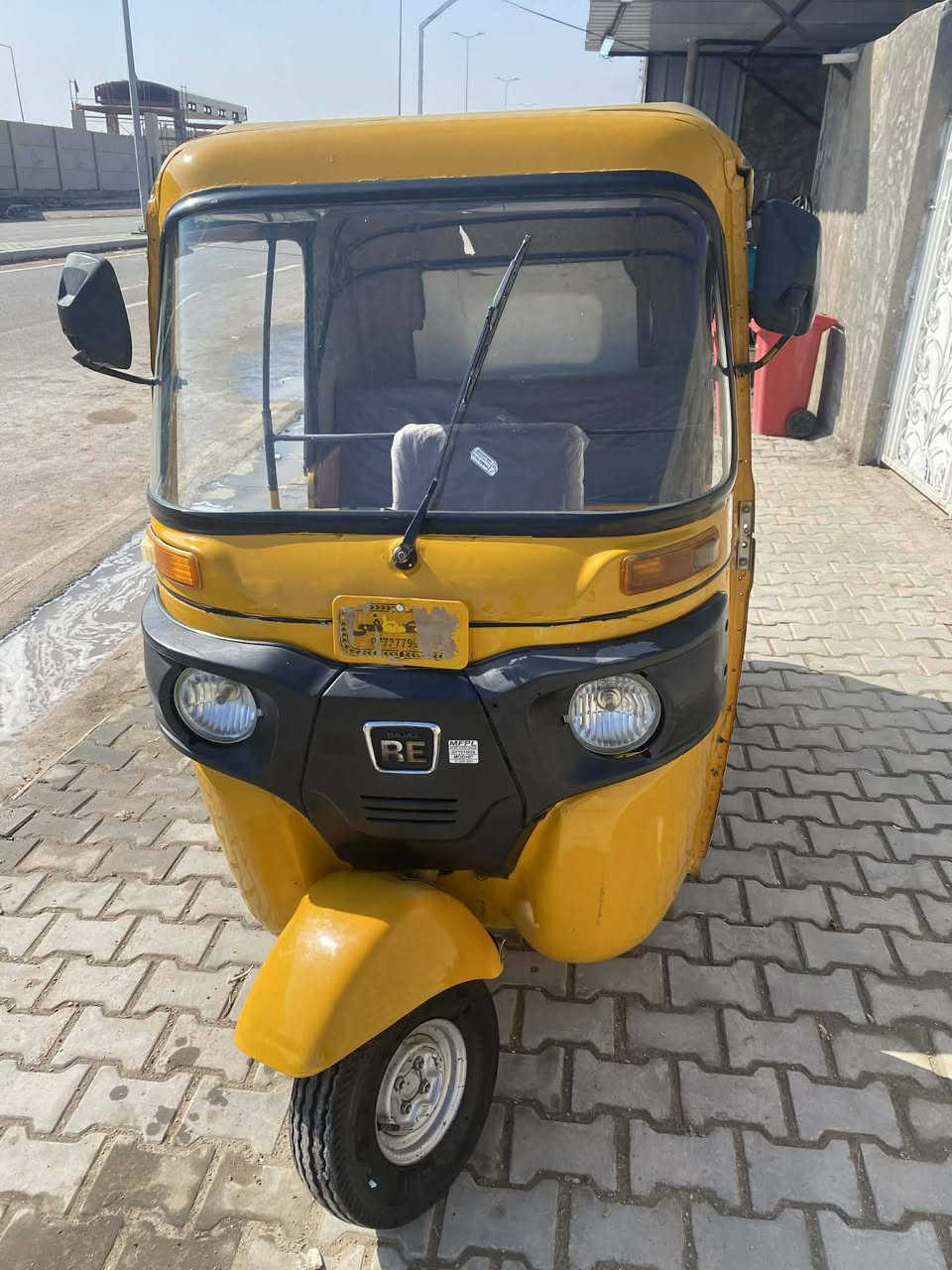 سلام عليكم تكتك البيع  مرقم سنويه موديل 2019 شهر 12 يوم 30 مكفوله كفاله عامه معمره بس دوسات محركه مكفول من تنقيص والتبخير سعر 6 وربع شراي يتصل المو شراي لا يتصل رحمه والديكم مكاني بغداد الحسينيه معامل رقم***********
