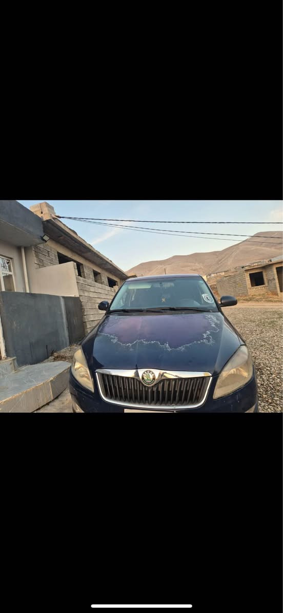 سکۆدا فابیا ٢٠١٣ 
پارچەی هیچ نیە و بەس ساردی و سبوخ سپی بوونەوە 
سعر ٦٥ و معامەلە 
*********** أربيل, العراق
