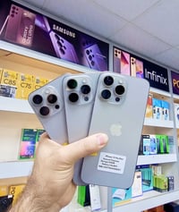 ايفون ١٥ برو ماكس • ٢٥٦ • تيتانيوم