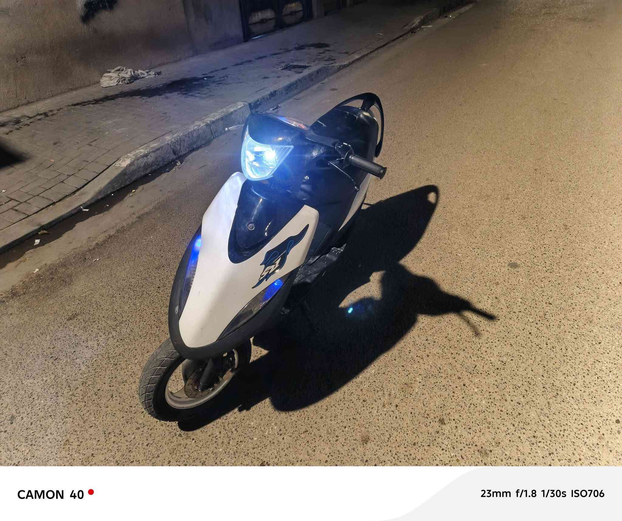 سلام عليكم دراجه البيع كامله دراجه البوشه55 هستوني ماناقصه شي نقصه بس ستان علواني البصره الصمعي جديد ***********
