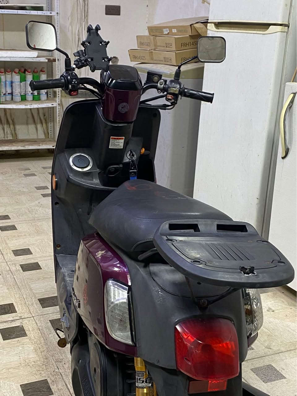 السلام عليكم  للبيع ماكس بوليسي مسطرة نوزل موديل 2013 دراجه نضيفة ماشية 28 الف كيلو كلشي شغال بيها لايت شغال بك لايت شغال اشاير شغالة عداد شغال دراجه مابيها اي نقص السعر 1400 قفل للأستفسار *********** البصرة, العراق
