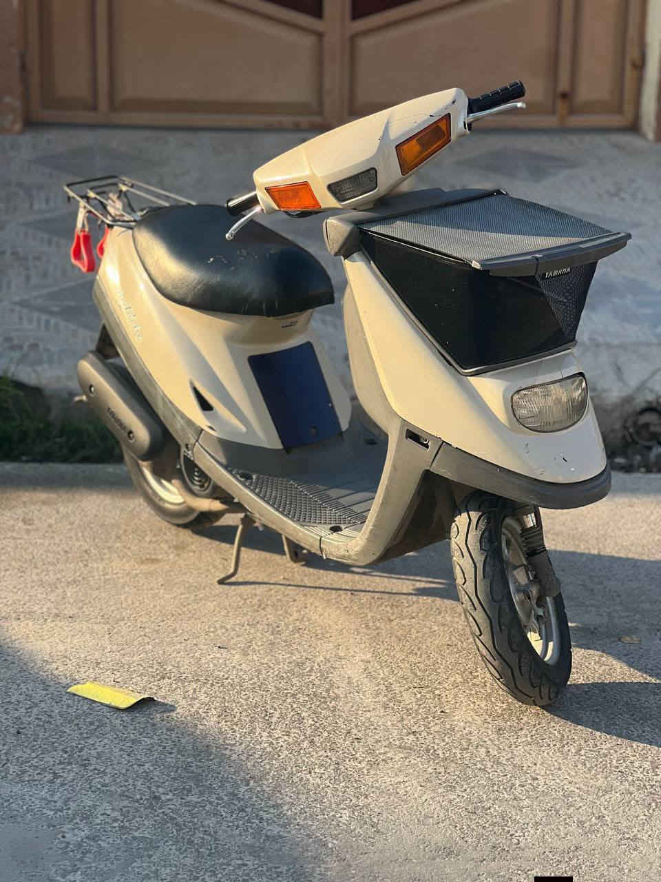 السلام عليكم ماطور بزون نضيف حيل مكينة شرط برغي ما مفتوح بي شاصي شرط كلو شغال سلف كامل اشاير ماطور ماينرادلو غير بانزين ودهن سعر 375
الشراي على رقم***********
