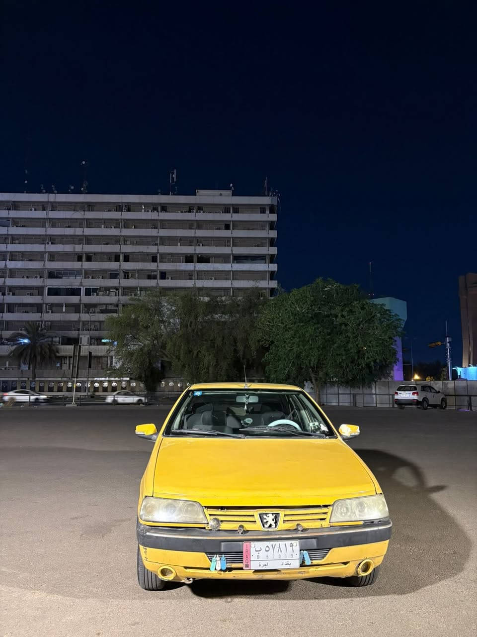 سلام عليكم بيجو للبيع امحور كير ومكيه كورله موديل ٢٠١٢ السياره خير من الله غرغه جديده السياره ما بيه اي نقص السياره بأسمي مكان السياره بغداد سعره 37 وبيه مجال ***********
