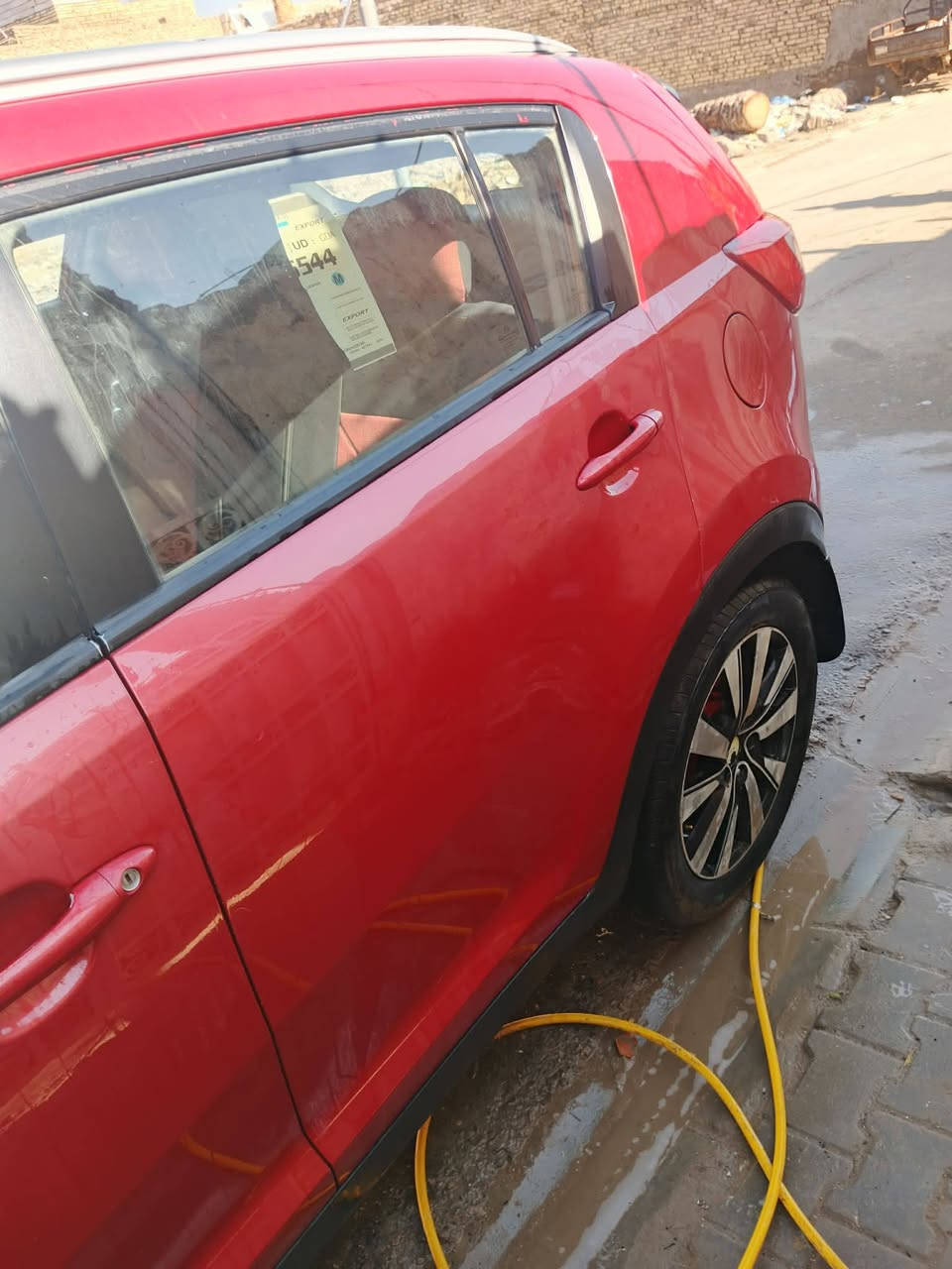 السلام عليكم سبورتج موديل 2012 مكينه كير تبريد كفاله سياره احلاه من صوره سياره ببه رشات صبغ كفاله من ضربه خليجي الاستفسار ع رقم ***********
