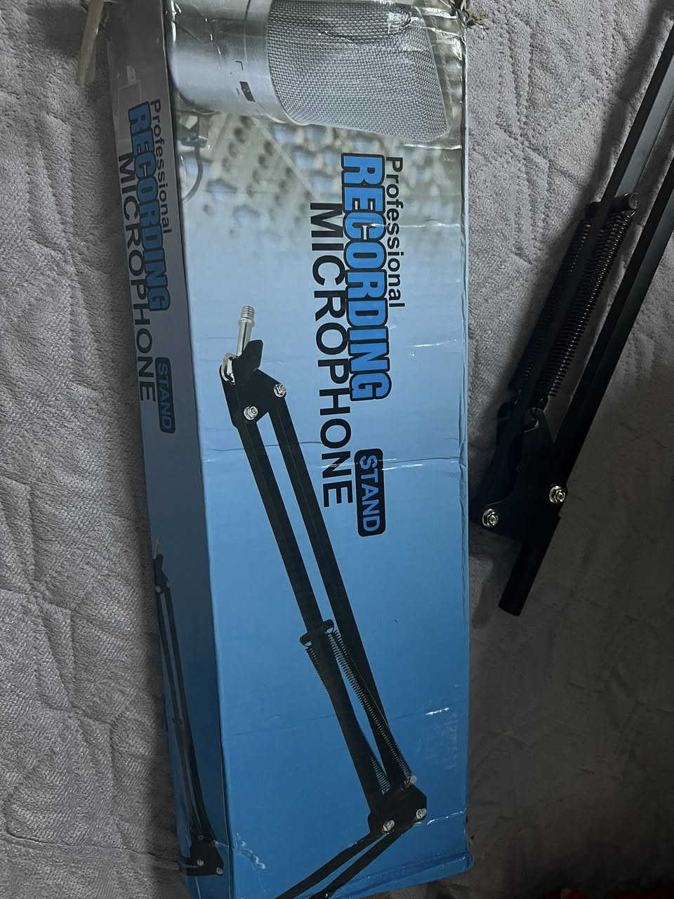 ب١٠ فقط


**إذا كنت صاحب هذا الإعلان وتريد حذفه لأي سبب، رجاءا أرسل رسالة إلى الدعم الفني**