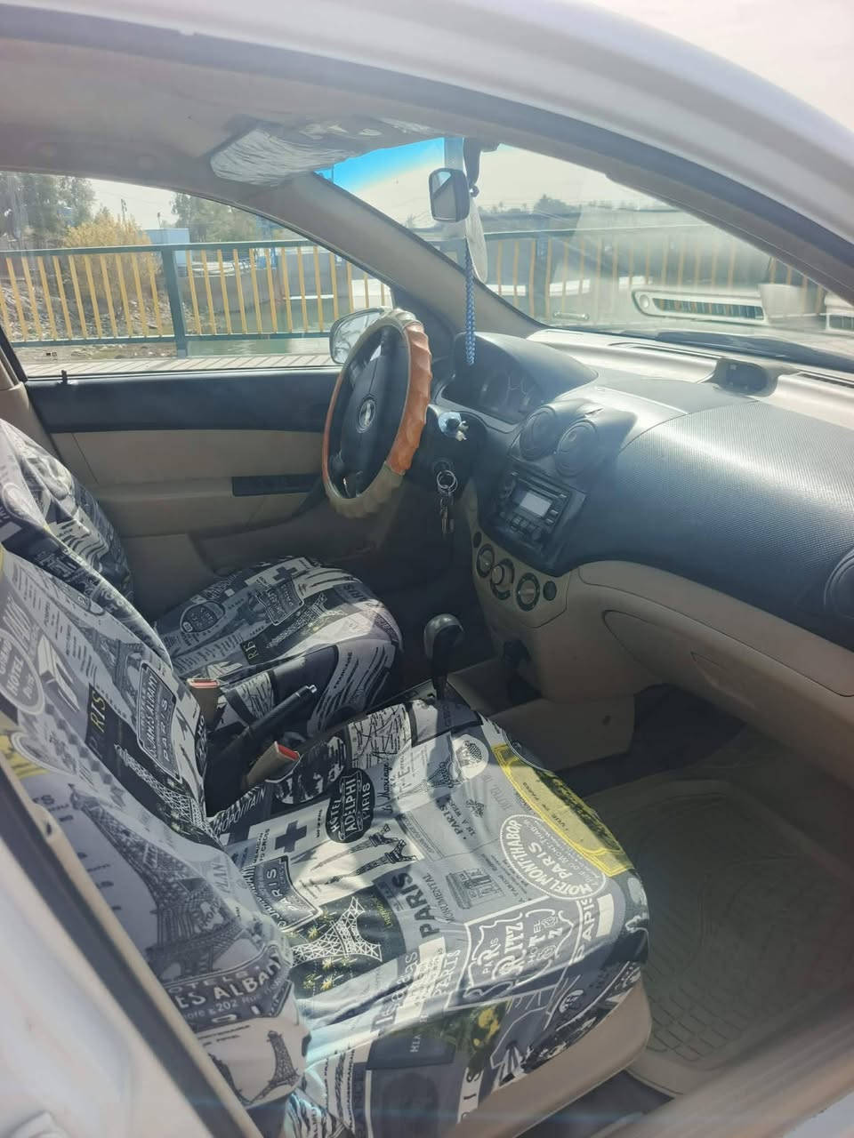 سياره افيو موديل ١١  مفتوح   محرك  نضيف تخم تاير جديد بيه ضربه بل باب الأيمن  سعر ٦٨وبيه مجال نجف مشخاب ناحية القادسية  ما متواجد عل فيس هاذ رقمي ***********
