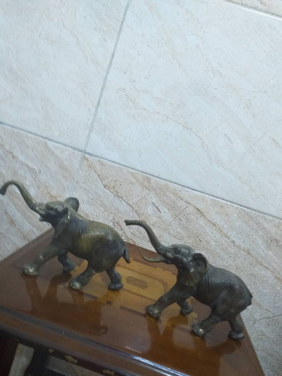 السلام عليكم ورحمة الله وبركاته جبنالكم تحفه فنية من اندر النوادر أحلى فياله مال ايام زمان نظافة عامة عدد ٢ مكان موصل يوجد توصيل كافه محافظات العراق السعر خاص رجاءأ


**إذا كنت صاحب هذا الإعلان وتريد حذفه لأي سبب، رجاءا أرسل رسالة إلى الدعم الفني**