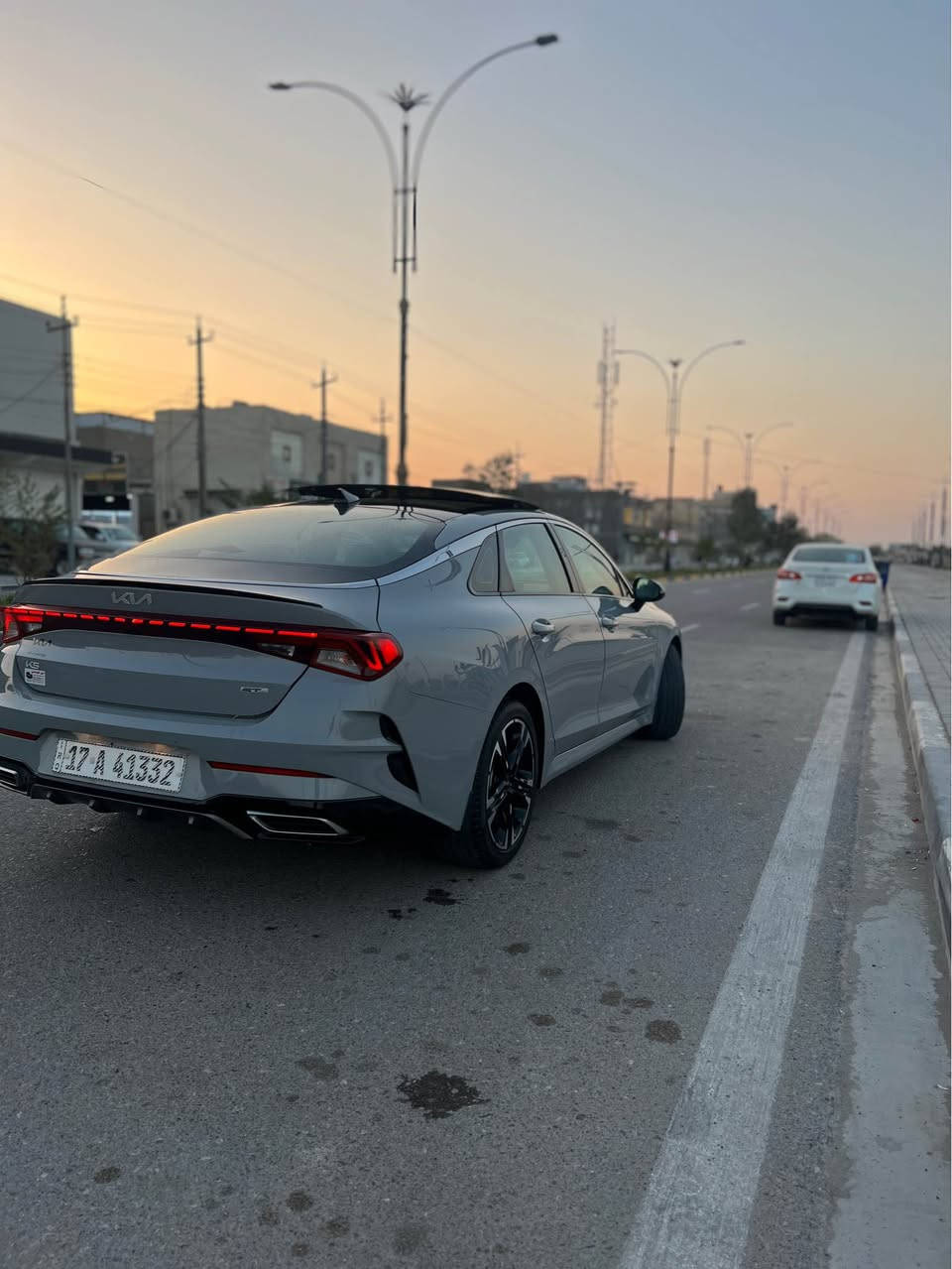 السلام عليكم 

كي فايف مديل 2023 جي تي وارد امريكي 
تبديل بنيد وجاملغ فقط 
ماشيه 27 ميل 
رقم معوقين تجيك وكاله 
محرك 1600 تربو 
السياره كدامك مواصفاتها 
مكان السياره بصره 
السعر 175 وبيها مجال 
للأتصال او واتساب *********** البصرة, العراق
