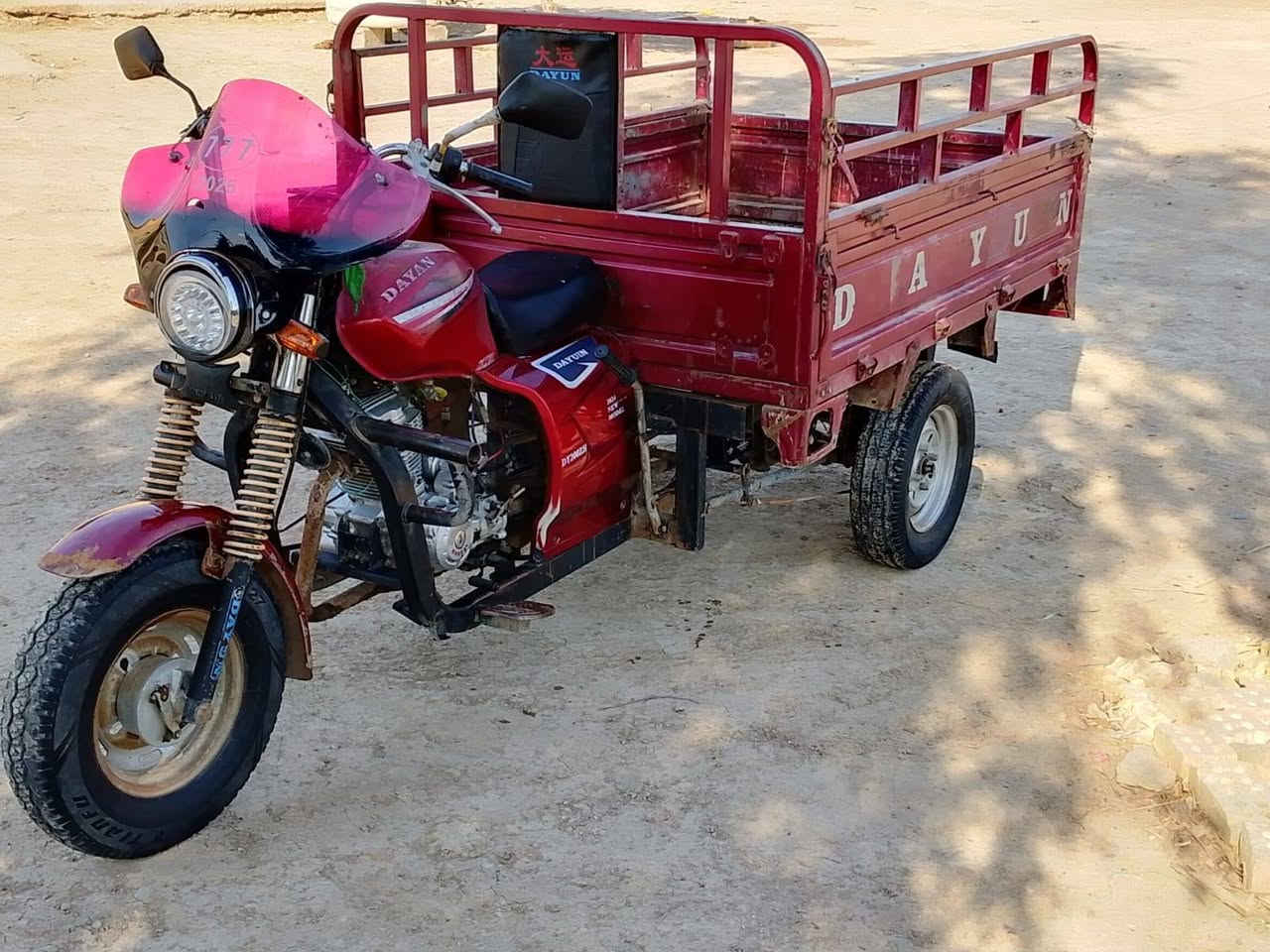 سلام عليكم ستوته للبيع ستوته خير من الله عوزهه بك لايتات وجاملغ خلفي ستوته مابيهه ايي شي اوراق كاملا لسعر 950  وبيهه مجال ***********
