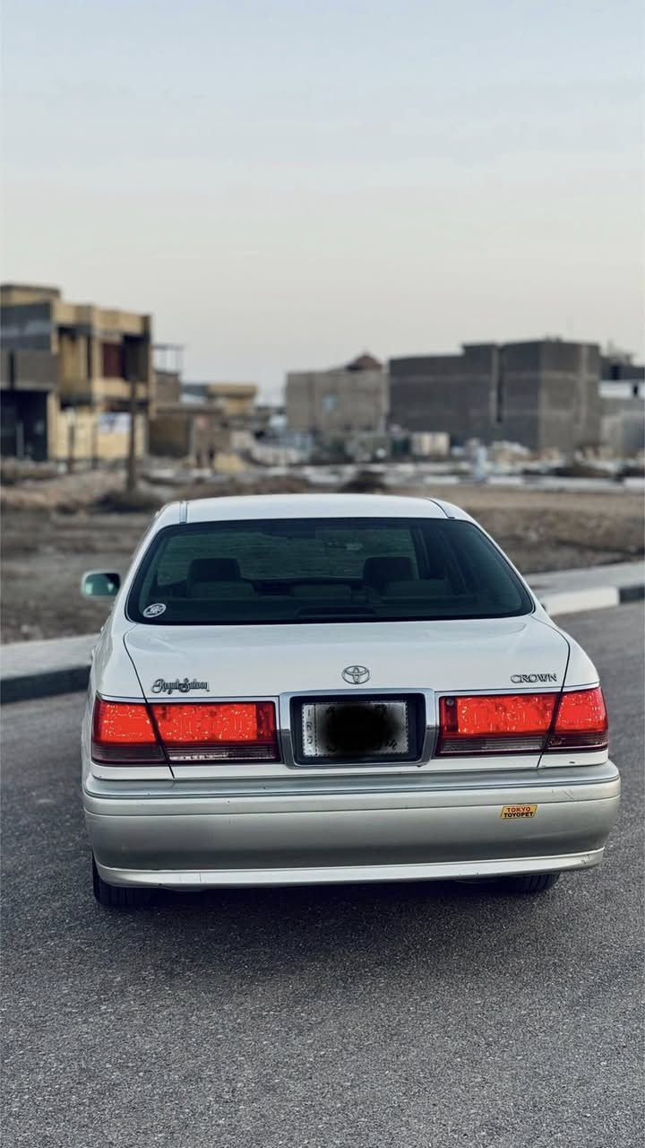 سلام عليكم ملكه دخول جديده حاويه كرستال اصل موديل 2003 خضراوي دكمتين ( ادوات ادوات ) مكينه وكير ديفور الصغير حداده 100‎%‎ دواخل فلين تحويل فوك وجوه نجف لايت ابو عيون مكفوله كفاله عامه من الضربه والصبغ والكص والفتح بدون ارقام تبريد ثلج كشنات 4 كهرباء شاصي 71 ويل نجمه سياره جديده فول السعر 75 وبيه مجال الاتصال *********** او *********** مكان السياره بصره قظاء المدينه
