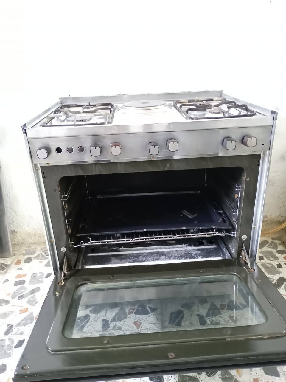 طباخ عشتار الموسع الأصلي نظيف جدا للبيع


**إذا كنت صاحب هذا الإعلان وتريد حذفه لأي سبب، رجاءا أرسل رسالة إلى الدعم الفني**