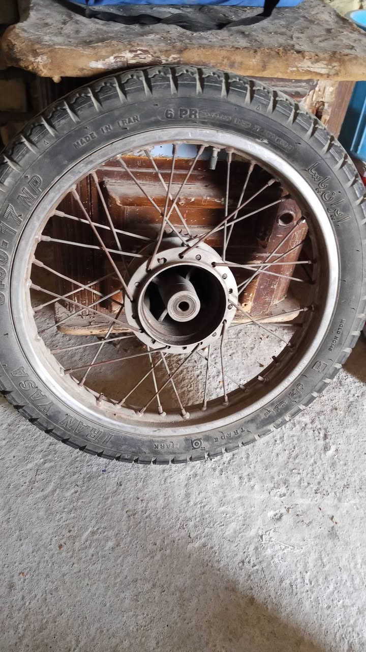 ويل خلفي كامل سعره 15رقم ***********
