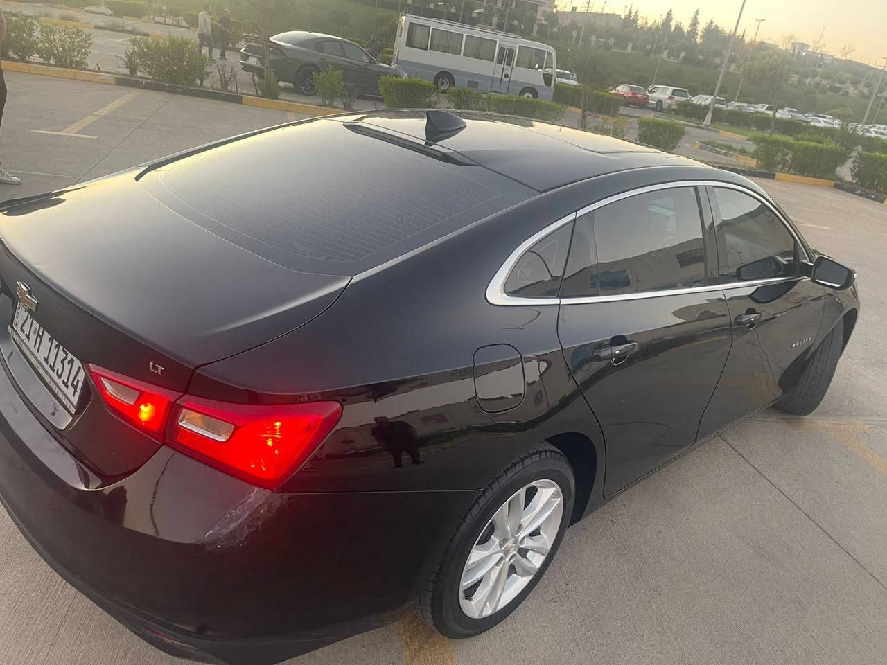 ماليبو LT2 موديل 2018  كلين السياره بدون حادث 
مواصفات السيارة معروفة  السياره خير من الله كاملة مكملة
كلشي ماتصرف عليها السياره مضللة رسميآ بيها هوية تضليل عضم عاج وبسنوية مكتوب مضلل وبيها السيارة مبدل بالعراق جاملغ الأمامي الأيمن بلادي نفس الون بدون صبغ بلادي السعر ١١٥ وبيها مجال  للإستفسار والاتصال على الرقم ***********
