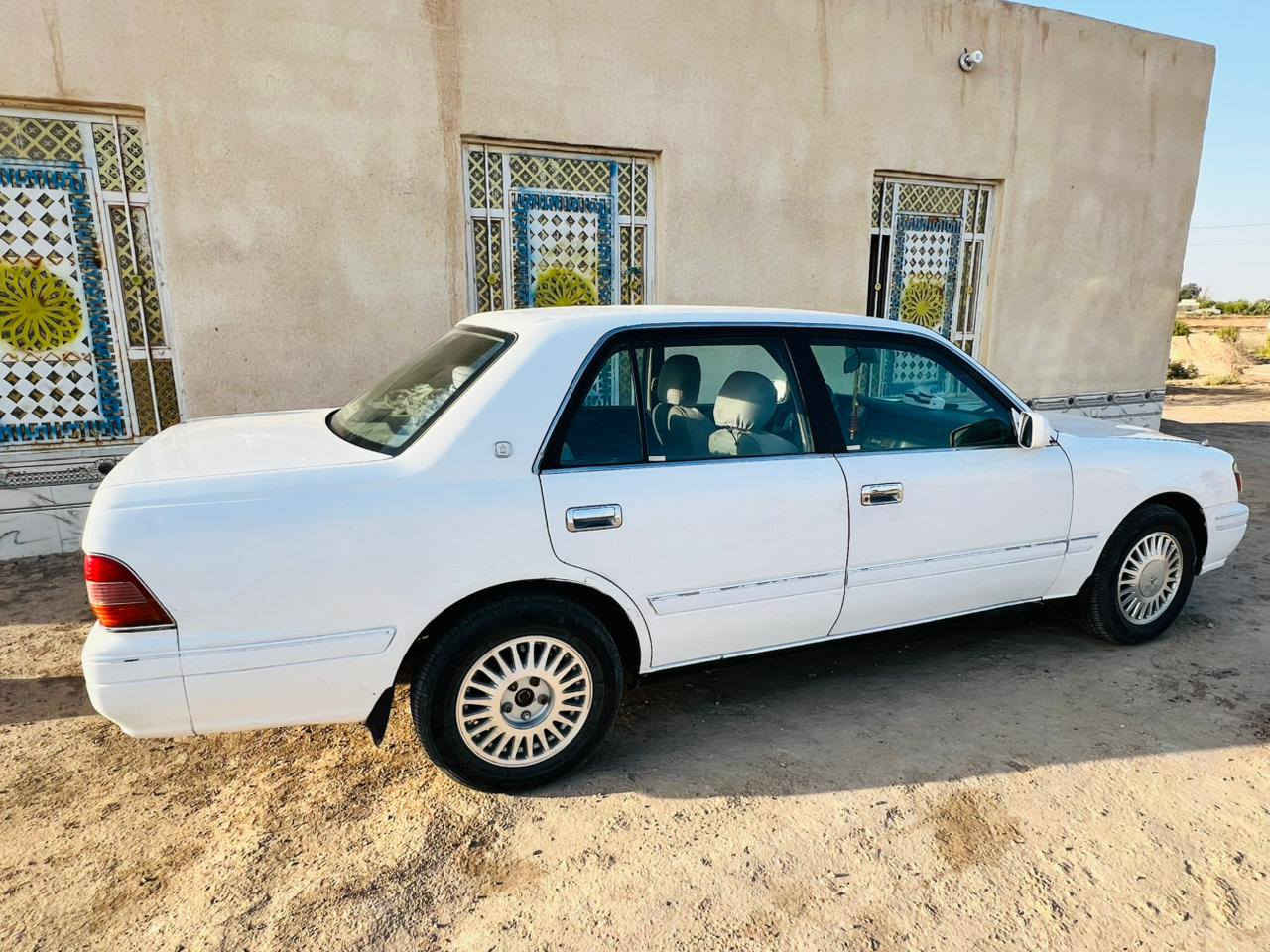 للبيع سياره راس ثور تكم الشكل احلى من الصوره 
 موديل 1997 مكفوله من العيب الشرعي والاصوليات رقم انگليزي السعر 95 وبيها مجال 
العنوان ناصريه طريق الفهود قرب مقام الخضر (ع) 
رقم الموبايل ***********
