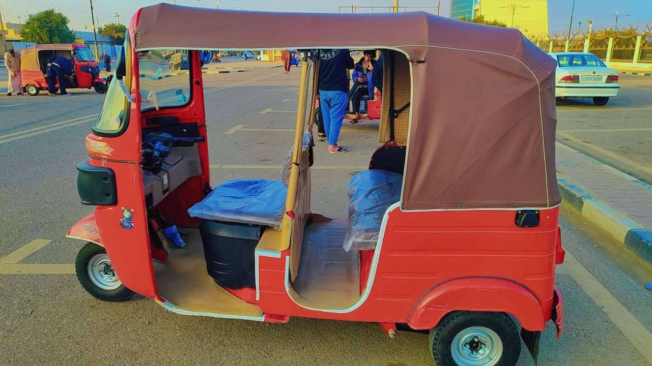 سلام عليكم تكتك لبيع مديل 2020رقم كليزي وسنويه لمكان ميسان لسعر 6ملاين وبيه مجال قليل حك الجيه هاذه رقمي خابر وبخدمتك ***********
