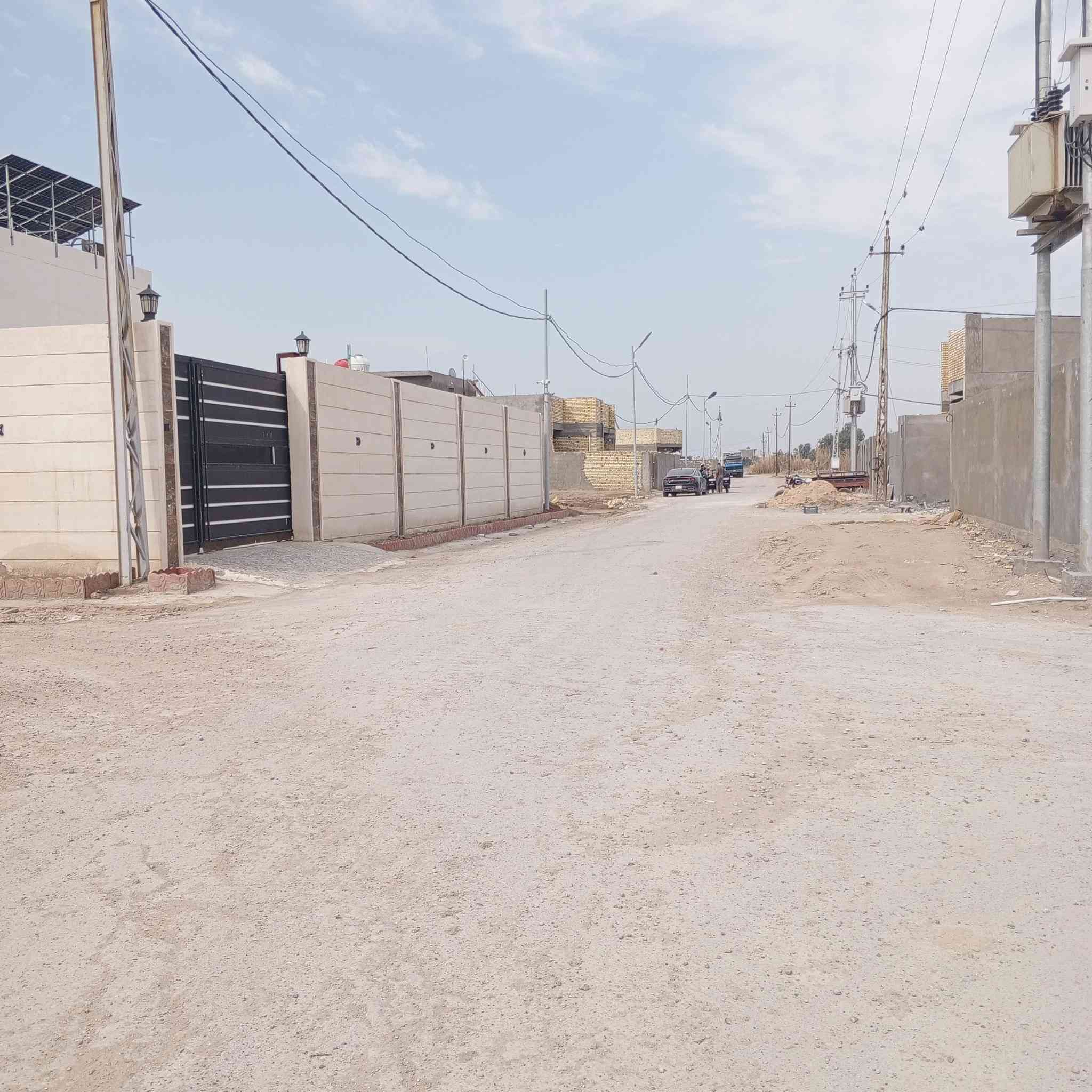 سلام عليكم
قطعه ارض مساحه 250 متر ب مجمع الطلقاني. كامله رفت وتاسيس مجاري  .. وباقي التفاصيل. اتصل ودلل ***********
