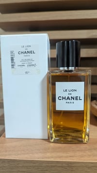 شانيل لي لايون • ٢٠٠مل • تيستر مستخدم