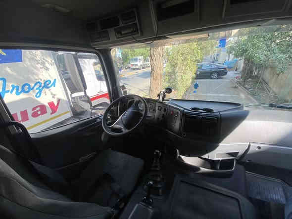 السلام عليكم للبيع اتيكو مارسيدس 
✅المواصفات ✅
مديل ♦️2009 ♦️
جام كهرباء 
تبريد بلادي 
ادبلو 
♣️اربعة سلندر ♣️
الطول ستة وربع 
جوبلس خلفي سبرنك امامي 
تخم تاير جديد باتري جديد 
ضريبة صفر 
باب جك 
تباع السيارة ♦️شاصي ♦️او ♦️كامل ♦️
مكان بغداد الحرية ***********☎️
