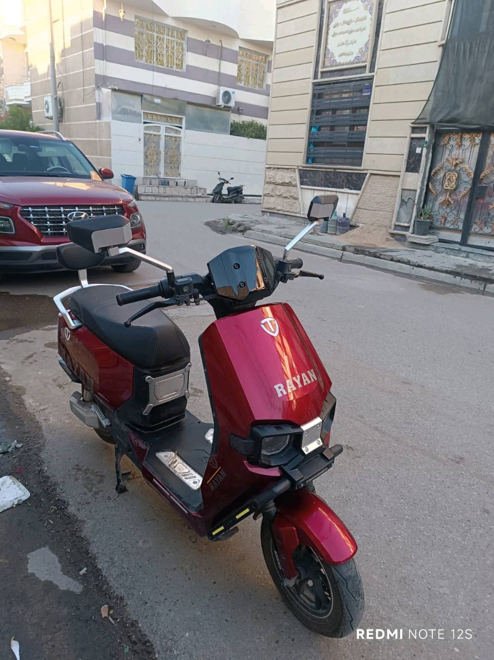 ​الماركة: ريان (RAYAN).
الحالة: مستعمله شهرين
​البطارية: ممتازه ليثيوم ضمان 5 سنوات
​المواصفات: لايتات LED، ديسك بريك، مسند خلفي، مرايا بلاد.
​السعر: مليون وربع
​المكان: الدولعي قرب مدرسة ام المؤمنين
​للتواصل: ***********
