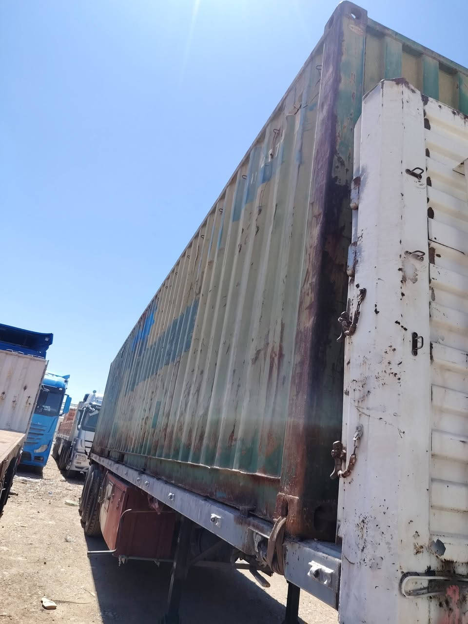 حاوية للبيع 

الطول 12

الرتفاع 230


**إذا كنت صاحب هذا الإعلان وتريد حذفه لأي سبب، رجاءا أرسل رسالة إلى الدعم الفني**