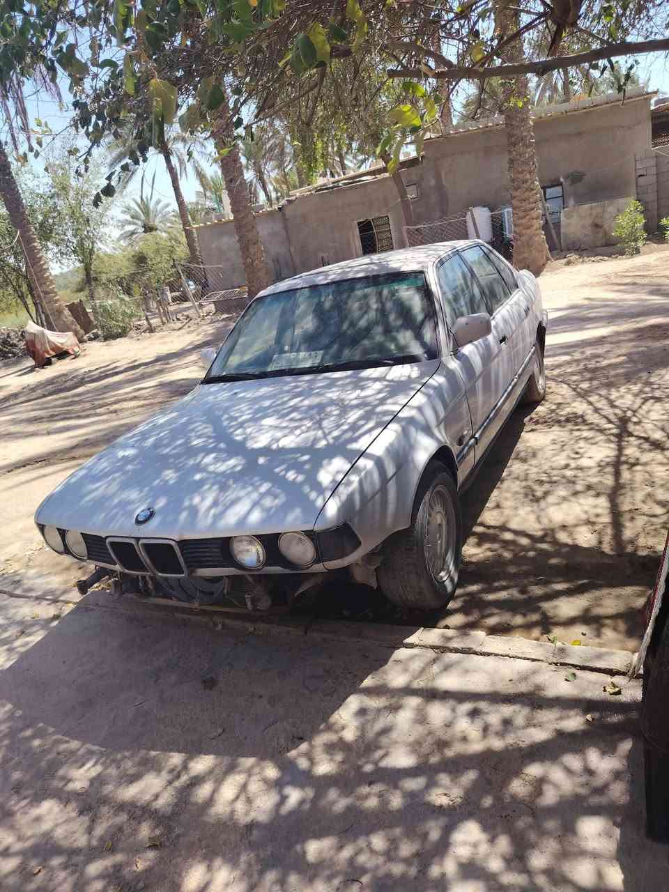 السلام عليكم بيئم 735مكينه كايمه كير اكسل مكفولات بيها داخل يخبل وعضمتها حلوه رقم ديالى الماني  مشروع وطني سنويه ل 28راعيها يطلب 5 اوراق ينزلن من السعر مكان بابل المسيب  السعر (١٦)  ***********
