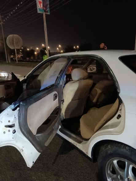 سياره مكفوله كفاله عامه (من الكص والنقل والصوليات والعيب الشرعي سنويه بسمي لل2030 رقم نكليزي ) سياره جاهزه علا حبه ونص حداده وره وكدام شرط مشط دبلات كهربائيات كلها شغاله محرك وكير حاويه ثنين ونص مكان السياره بصره سفوان سعر (70) وبيها مجال بصيط ***********
