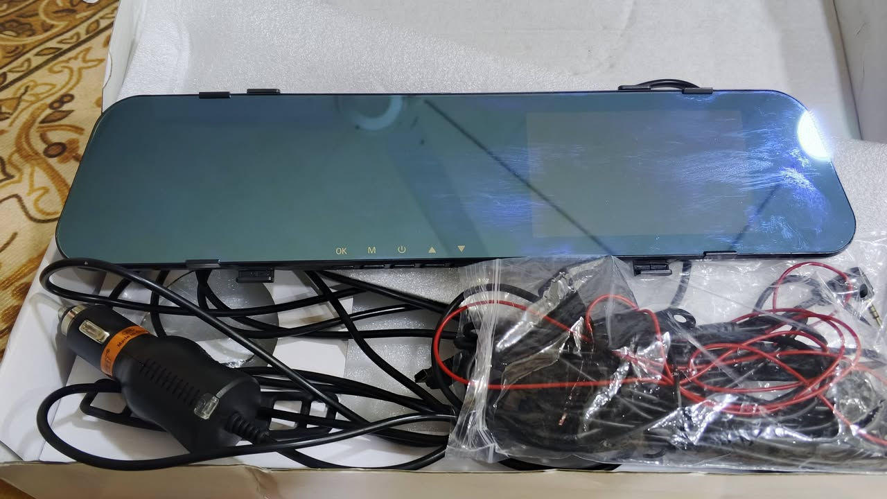 السلام عليكم
داشكام جديدة مامستعملة شغالة   للبيع صورة وصوت كامرتين امامية وخلفي  دقة 1080  السعر 25 الف للاستفسار ***********
