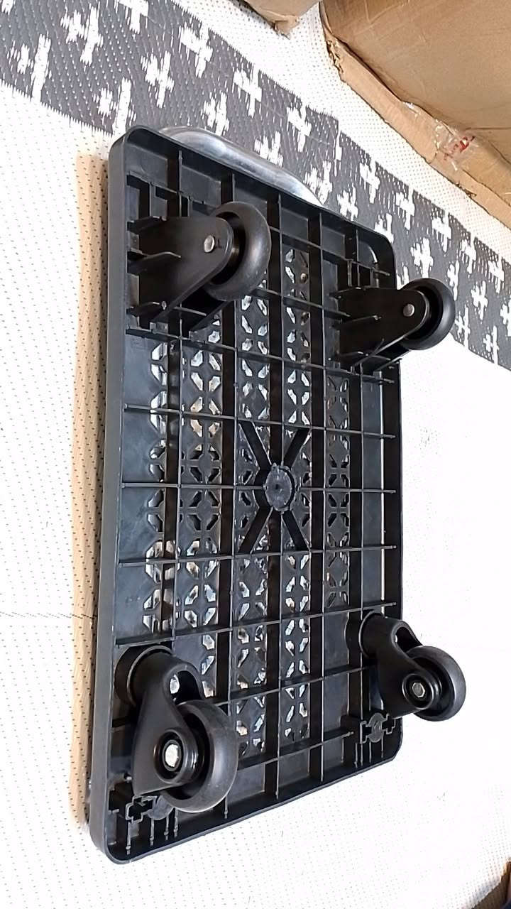 السلام عليكم 
عربة نوع ثقيل 
السعر 15,000 
يتوفر توصيل لكل العراق


**إذا كنت صاحب هذا الإعلان وتريد حذفه لأي سبب، رجاءا أرسل رسالة إلى الدعم الفني**