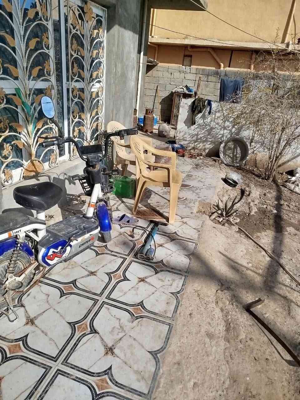 السلام عليكم باسكل شحن شغال موديل 24حجم 12نضيف مثل ما موضح بل صور 3نمر السرعه 60 لايت عالي ناصي بدون شاحنه اذا تريد شاحنه وحيده ب15سعر الباسكل ولشاحنه 175اذا وحده ب160وبي مجال *********** مماني بابل محاويل
