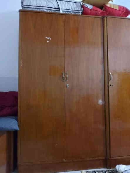 السلام عليكم غرفه خشب عراقيه اصلي وهذني الصور وشوفو رقم(***********)ابو امير
