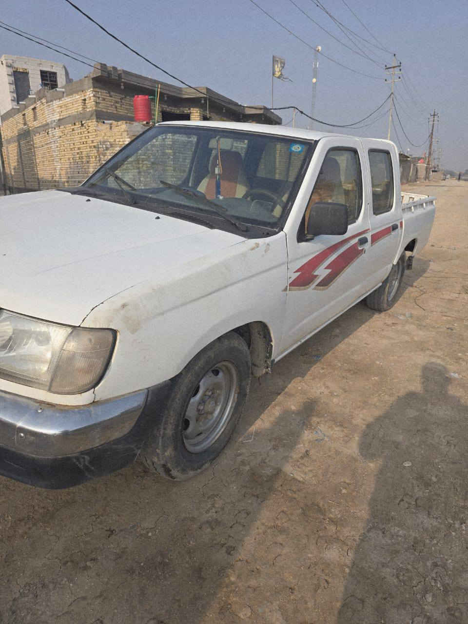 سلام عليكم ورحمه الله وبركاته 
نيسان موديل 2003
مزاده 
سعره 50
***********
