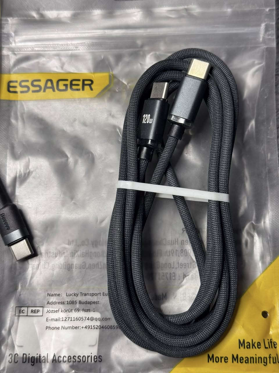 كيبلات اصليات تايبسي شحن سريع ماركة باسيوس وماركه ثانيه قويه القطعه ب6 اكو توصيل


**إذا كنت صاحب هذا الإعلان وتريد حذفه لأي سبب، رجاءا أرسل رسالة إلى الدعم الفني**