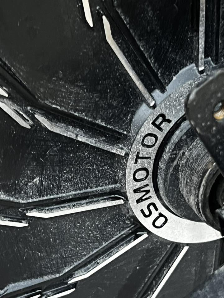 ملف 3000
بطاريه ليثيوم فوسفات الحديد 
حجمها مقارنه ببعض الدرجات الشحن كبيرة تكون 
ثلاث سرعات 
مع سيبايه و جنطه و درع 
بعدها بالضمان
الوكيل مالتها موجود الشركه مالتهم بغداد ايضاً 
 تريد تسأل اي سؤال يخصها اني حاضر تجي تشوف و تتاكد هم وابحث عن هيج مواصفات وابحث عن الملف حاطلك صوره للشركه مالته للاستفسار اتصل فقط على الرقم ***********
