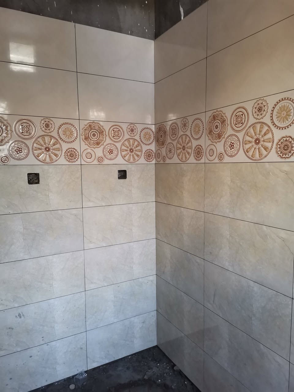 تم إكمال الجدران ابو البيت راد بسمنت ويدلل علينه بيش ماتريد نشتغلك سمنت ماده حسب الطلب دقه بلشغل سرعه بلعمل حسب الطلب  كادر سيراميك جدران وارضى بآيات درج اسعار مناسبه تفضل خاص وشغل مرتب @إشارة


**إذا كنت صاحب هذا الإعلان وتريد حذفه لأي سبب، رجاءا أرسل رسالة إلى الدعم الفني**