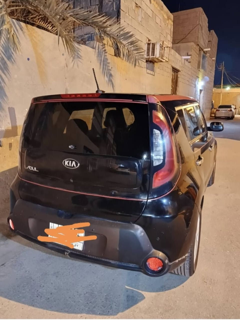 GDI كيا صول 2015 محرك 1600 
رقمها ذي قار  انكيلزي

بأسمي 
سيارة نظيفة ادامة مستمرة
دهن ياباني وبنزين محسن مع عادي 
وارد أمريكي
حادثها جزء من البنيد وجاملغ

گير ومكينة مكفولات
 بيها اجزاء مصبوغة يعني بنيد جاملغ والدعاميات

يعني ابيعلك مصبوغة حزام

للاستفسار عالخاص
 الاتصال عالرقم او واتساب
***********
