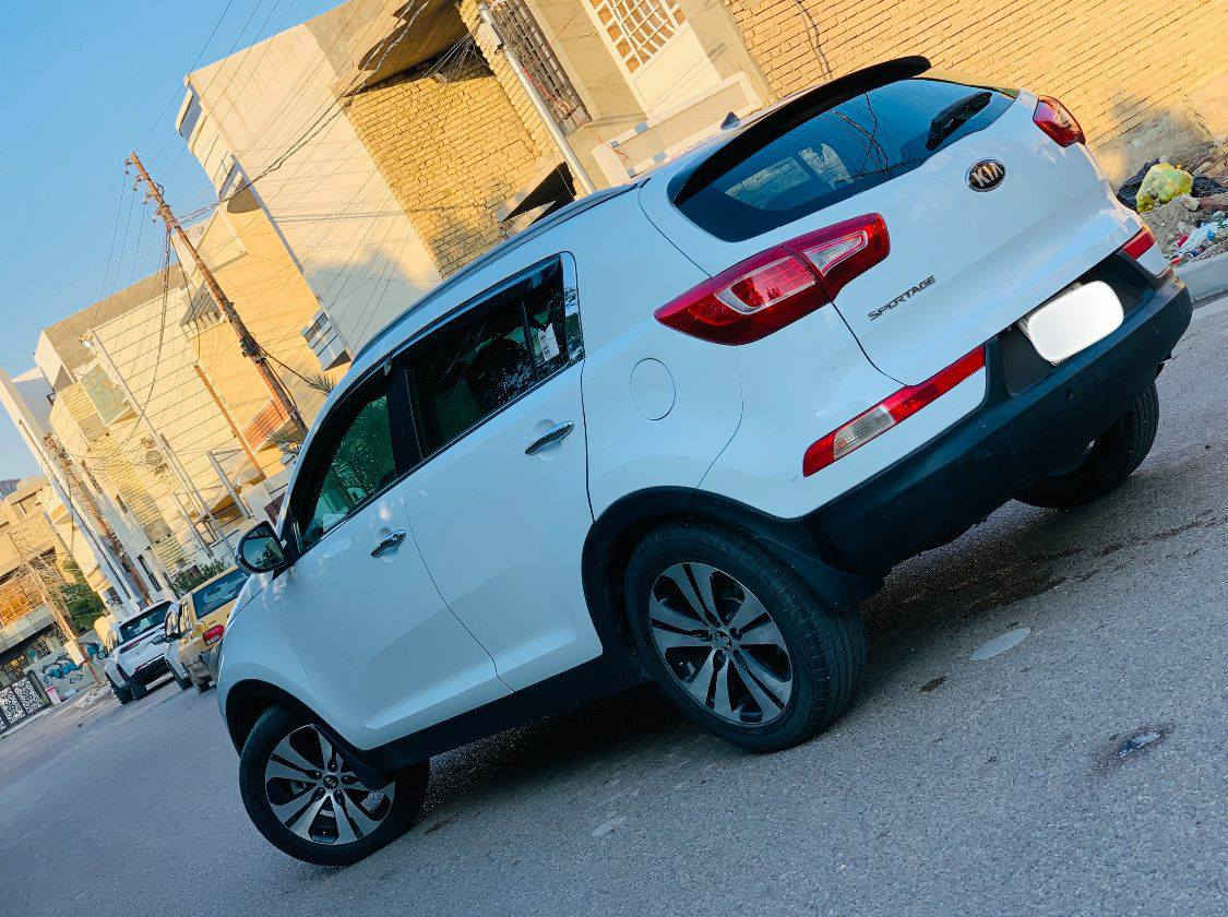 سلام عليكم  البيع سبورتج موديل ١٤ فول مواصفات رقم بغداد  خليجي سياره جديده كلش بدون حادث سونار داخل المنشور  تجي وشوف  مكانه بابل الحمزه الغربي  سعر  ١٣٠ وبيه مجال 
رقم الموبايل  ***********
