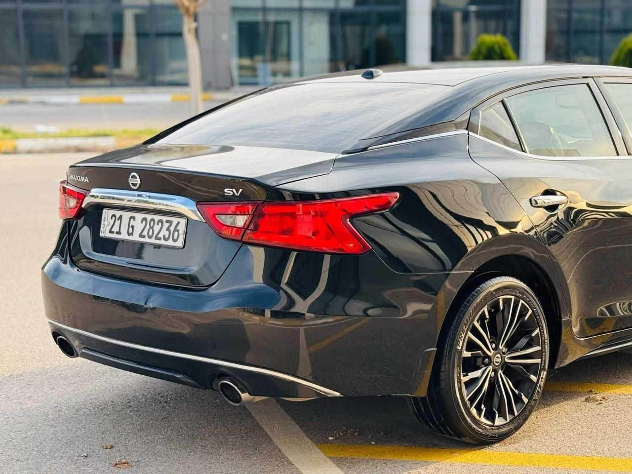 نيسان ماكزيما 2016 مواصفات SV
_______________________________
6 سلندر 3500  
 رقم سليمانية شرط التحويل فقط
سنوية ورقم جديد 2029
_______________________________
للبيع فقط
_______________________________

تفاصيل السيارة :

السيارة وارد 
بيها فقط بونيد صبغ بدون دواخل
وكم مكان تكحيل
ايرباك مرجع سستم اني مرجعه بيدي بدون اي جطل او مقاومة
سيارة متعوب عليها وما بيها مصرف ربع دينار
_______________________________
المحرك بشرط  
الكير مكفول كفالة عامة
صدر امامي خلفي جديد
تخم تاير جديد
_______________________________
مواصفات السيارة 
   تشغيل عن بعد
♦️دواخل صاج ملكي
♦️حساسات خلفي
♦️غرفة جلد 
♦️كشنات جلد 
♦️كشنات حضن
♦️ كشنات كهرباء
♦️كشنات تدفئة
♦️ستيرن كهرباء
♦️تبريد قطعتين
♦️كامرة خلفية
♦️ويل 18 بلادي بلاتينيوم
♦️لايتات عالي ناصي بلاجكتور  كله زينون
♦️3 انظمة قيادة
♦️مري تعتيم 
♦️كامرة دوارة
♦️والباقي موصفات معروفه
للتواصل ***********
