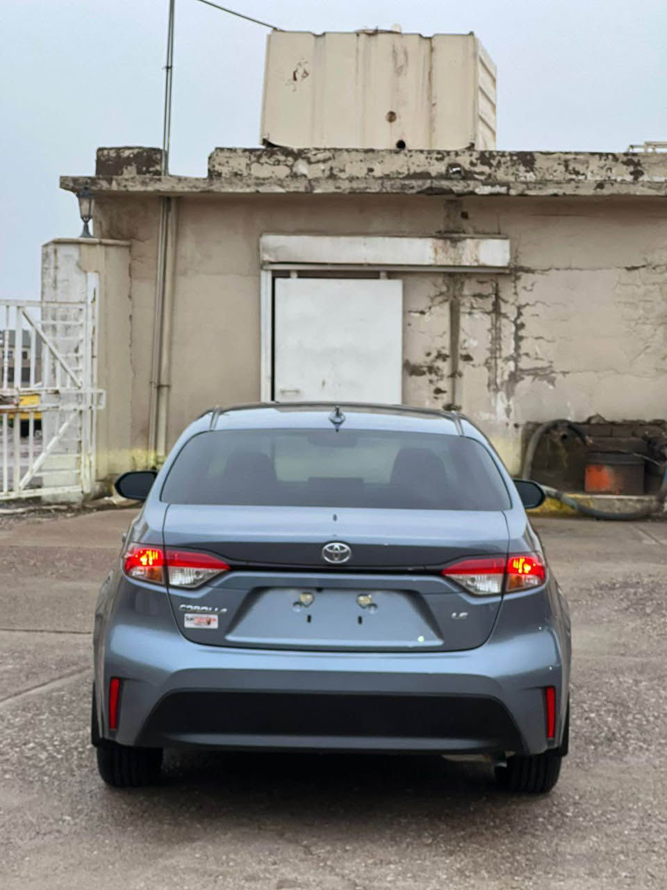 سلام عليكم ورحمة الله وبركاته 
TOYOTA COROLLA 2025 LE
بدون صبغ كلين تاتيل
بدون ايرباك 
بدون دواخل و شاصي 
سيارة ماشية 11 الف ميل 
سيارة جاهز بدون مصرف 
محرك 2.0L(4V)
موصفات LE 
شاشة 
تحكم ستيرن 
تحديد سرعة 
لايتات LED 
صندوق كهربائي 
داخل لون كريمي و اسود 
رادار خلفي 
رادار امامي 
سعر 147$ 
واتساب موجود *********** أربيل, العراق
