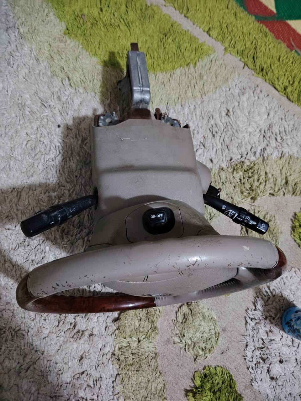 السلام عليكم استيرن كامري نضيف شغال كامل مكاني بغداد مدينة الصدر للاستفسار اكثر عن السعر الاتصال بلرقم
***********
