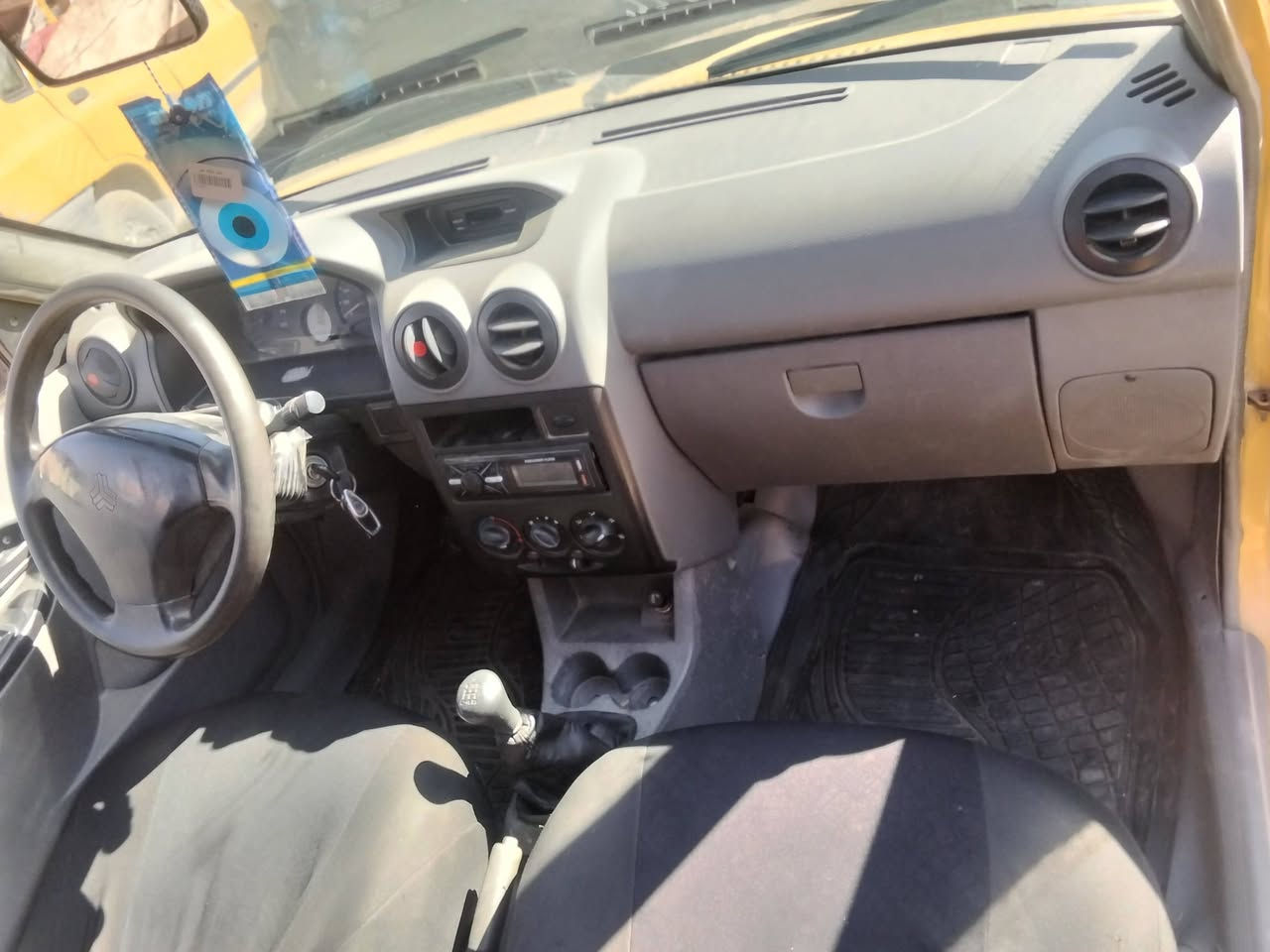 السلام عليكم سايبه موديل 12 جير ومكينه خير من الله شواصي خير من الله مصفره هيا وغرامت سنويه 27 تخم تاير جديد مكاني دوره هو رجب سياره باسمنا السعر 25 وبيها مجال ***********
