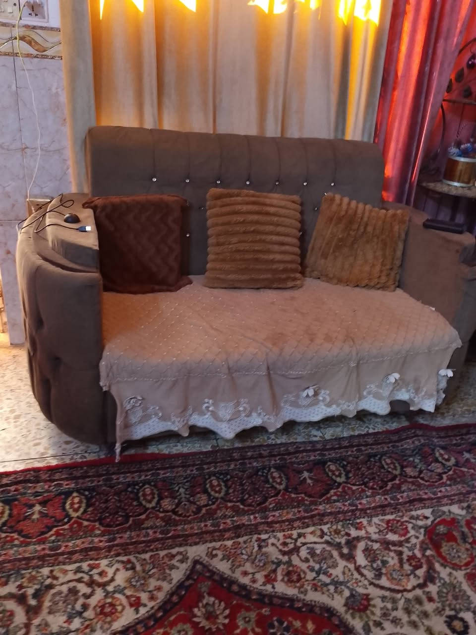 ديوان للبيع بي ضرر ب٦٠ وبي مجال


**إذا كنت صاحب هذا الإعلان وتريد حذفه لأي سبب، رجاءا أرسل رسالة إلى الدعم الفني**